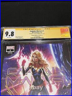 Captain Marvel 1 CGC SS 9.8. Signed J Scott Campbell. Variant Ed A. Exclusive
