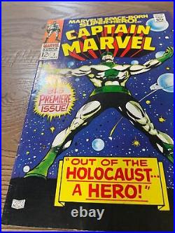 Captain Marvel #1 Marvel Comics 1968 White Pages, Higher grade