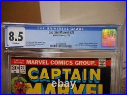 Captain Marvel 27 cgc 8.5 Thanos Super Skrull Starfox Avengers WHITE pgs 1973 VF