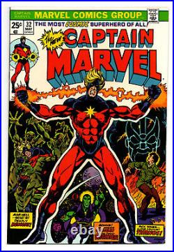 Captain Marvel #32 9.2 Starlin Thanos Saga 1974 Off-white/white Pages
