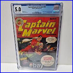 Captain Marvel Adventures #44 Fawcett Comics Golden Age Pre Code 1945 CGC 5.0