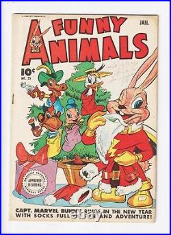 Fawcett's Funny Animals 25 Christmas Cover Comic 1945 HOPPY CAPTAIN MARVEL BUNNY
